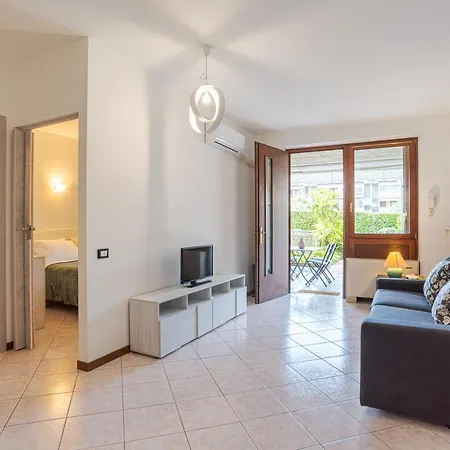 Apt Green Desenzano Apartment *