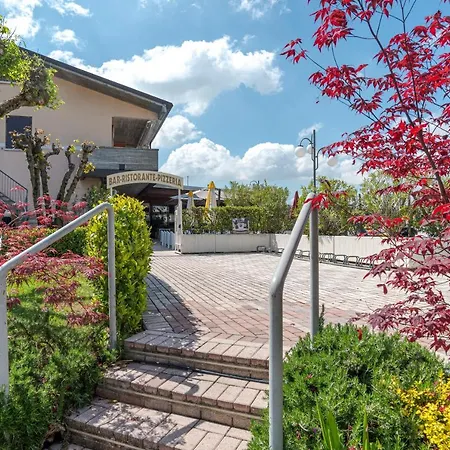 Apartment Apt Green Desenzano Desenzano del Garda